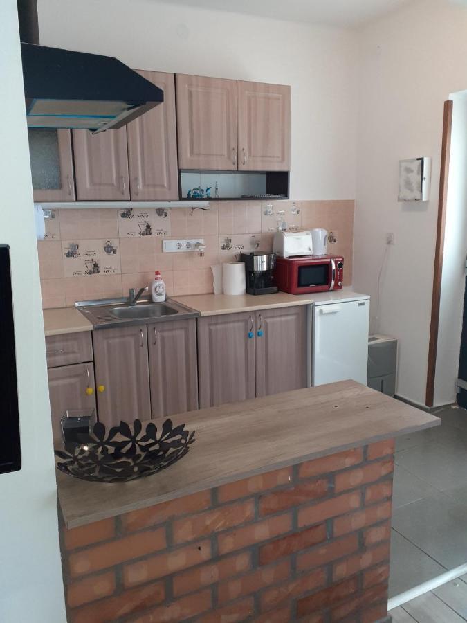Oazis Apartman Sárospatak エクステリア 写真