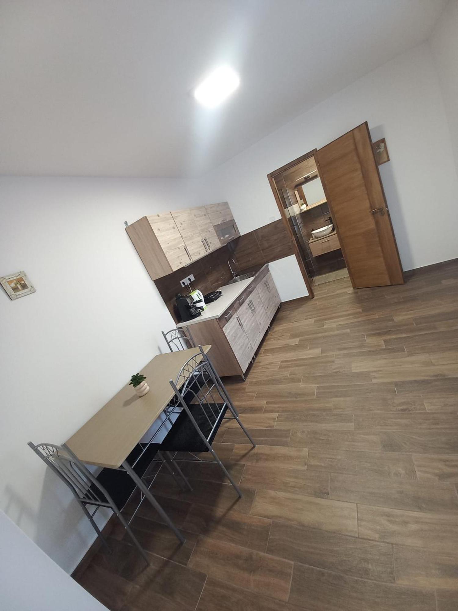 Oazis Apartman Sárospatak エクステリア 写真