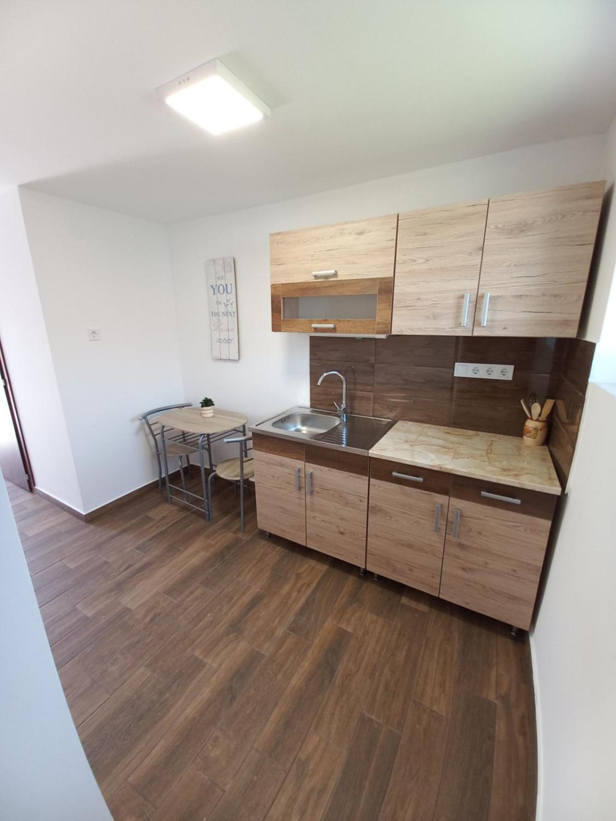 Oazis Apartman Sárospatak エクステリア 写真